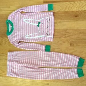 Hanna Andersson girls 6-7 bunny long sleeved organic pajamas